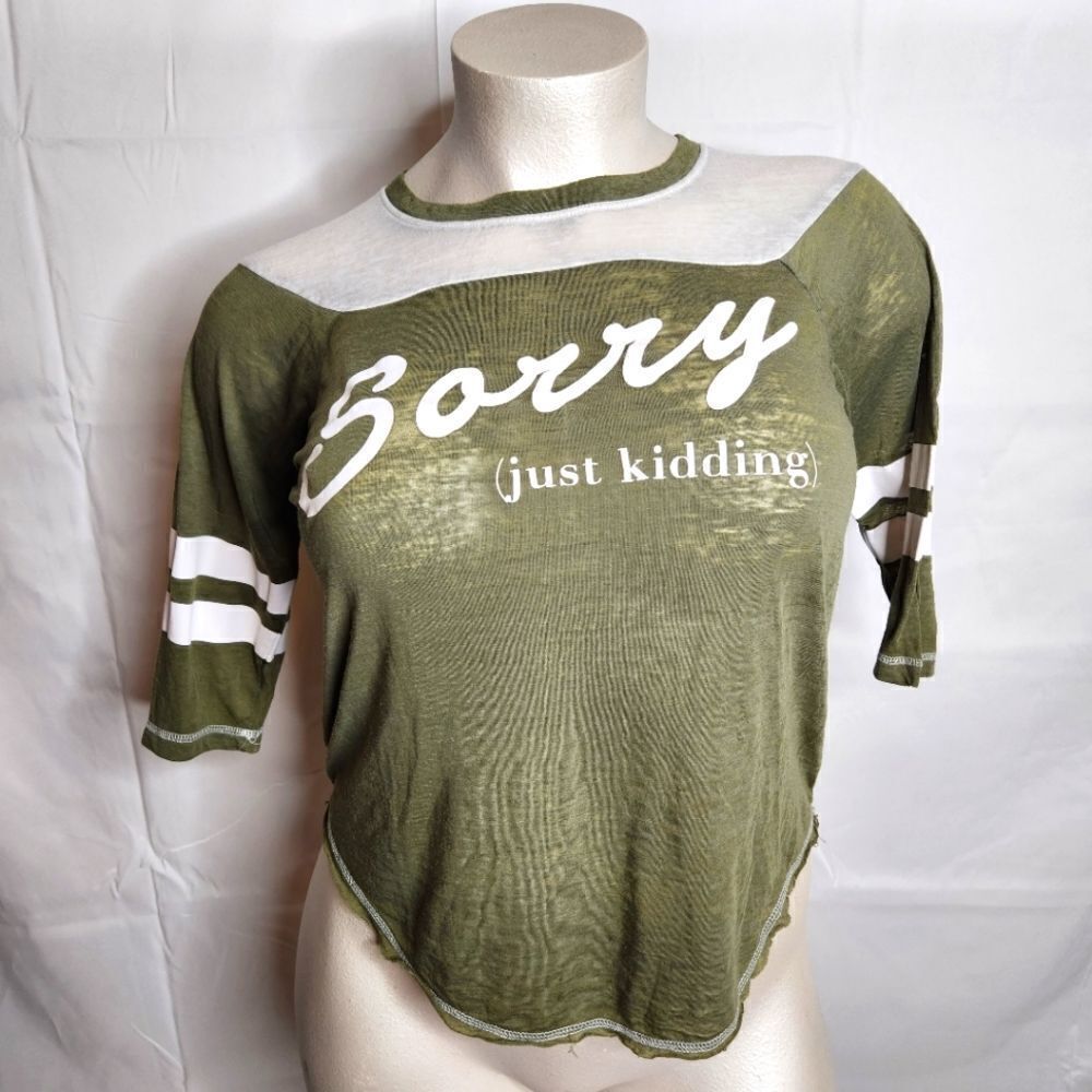 3/$25 Freeze Sorry Just Kidding Raglan Tee Sz L